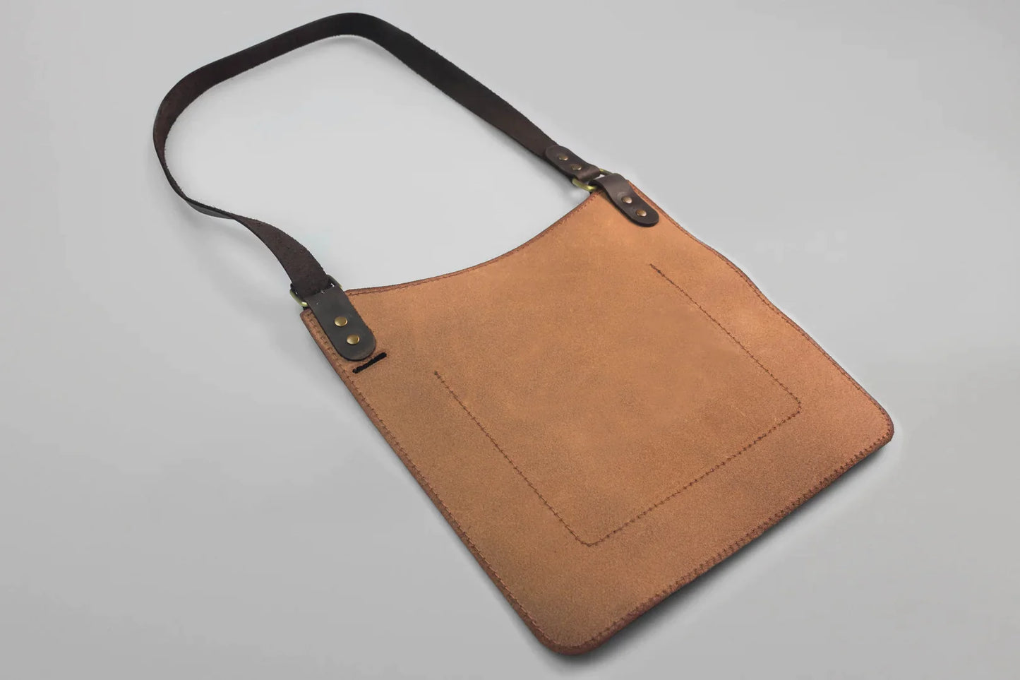 AP5 – Adjustable Leather Carving Bib for Chest Protection
