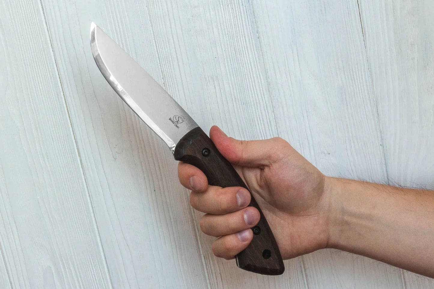 BSH1 Carbon Steel Bushcraft Knife Walnut Handle with Leather Sheath